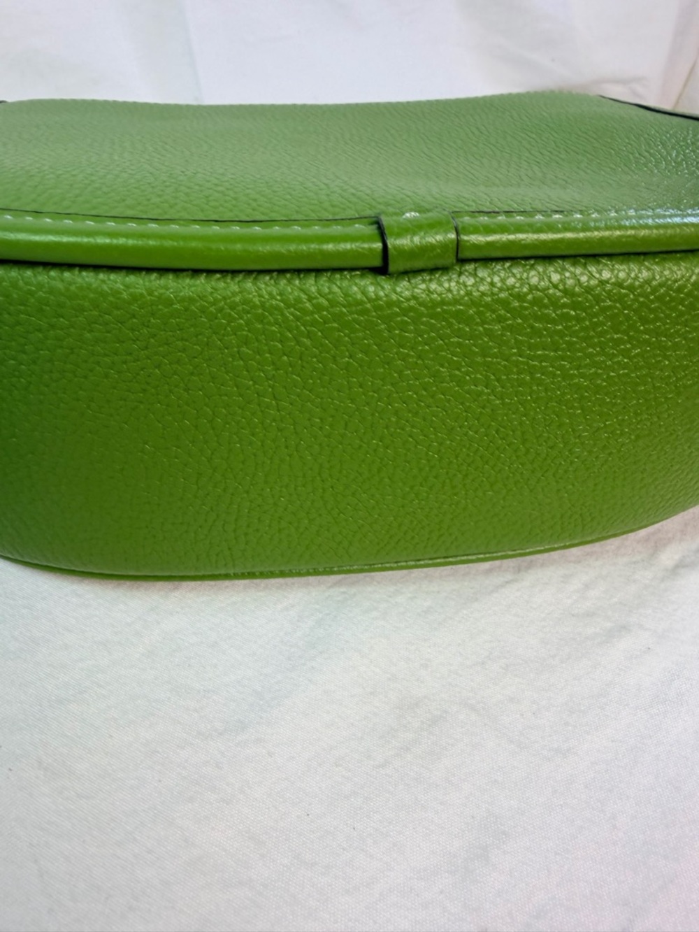 Coach Willow Saddle Bag Dark Lime Green Pebbled Leather Turnlock Crossbody - Picture 9 of 14